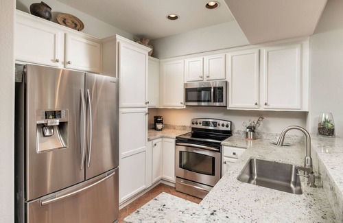 Desert Ridge House | Spacious, Newly Remodeled Townhouse. Easy Access to Everything.
