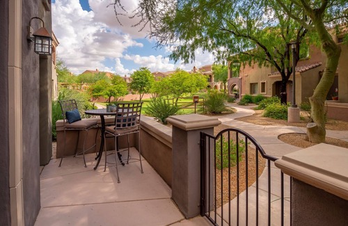 Desert Ridge House | Spacious, Newly Remodeled Townhouse. Easy Access to Everything.