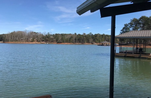 Anderson House | Spacious, Newly Renovated 2BR/2BA Lakefront Home. Million Dollar Views!