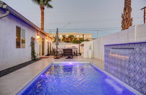 Peters View House | Spacious Oasis w/pool + fireplace!
