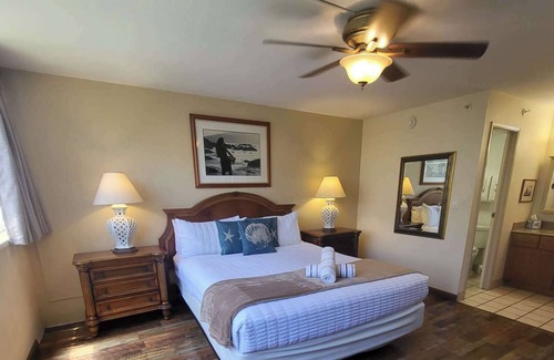 Kahana Condo | Spacious Ocean & Mountain view corner unit - Royal Kahana 220