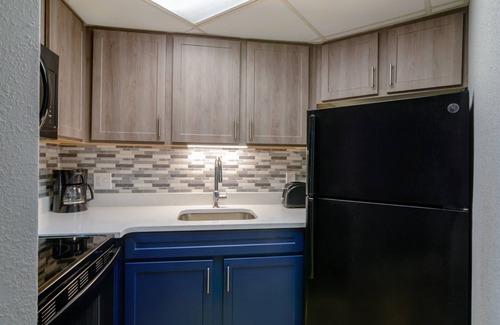 Myrtle Beach Resort | Spacious Ocean View Suite at Great Resort + Official On-Site Rental Privileges
