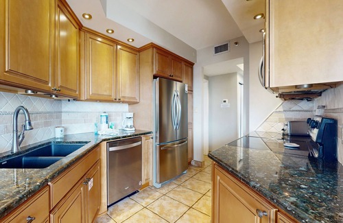 Miramar Beach Condo | Spacious oceanfront condo with pool, hot tub, & beach view