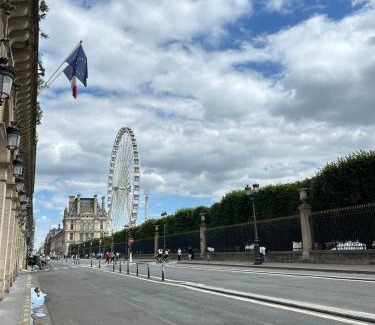 Quartier de la Place-Vendome Apartment | Spacious Parisian Flat Louvre Steps Eiffel Tower Access