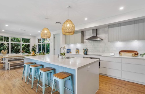 Marcus Beach House | Spacious & Peaceful Family Home -11 Gossamer Court, Marcus Beach