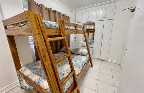 La Paz Apartment | SPACIOUS Prime Location with FREE Parking