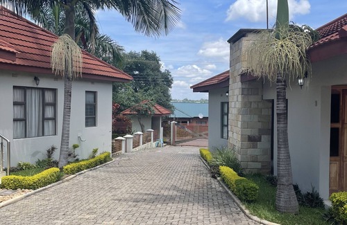 Lusaka Apartment | Spacious, Private and Peaceful 2 bed Apartment