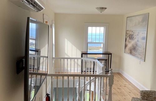 Lower Woods Harbour House | Spacious, Renovated Late Victorian, Close to Harbour and Beautiful Cockawit Bay