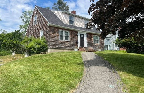 Orono House | Spacious Renovated Home in Orono, Next to UMaine