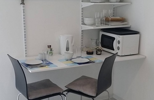 Perros-Guirec House | Spacious room on the GR34 pink granite coast