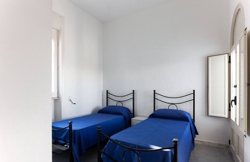 Torre dell'Orso Ski Chalet | Spacious sea view house in Torre Dell'Orso 4 bedrooms and 2 bathrooms, m115