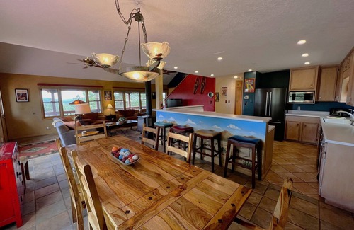 Durango - Purgatory House | Spacious & Secluded Home with Incredible Mountain Views, Private Hot Tub & Sauna