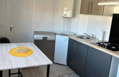 Boulogne-Centre Apartment | Spacious studio "Happy Times