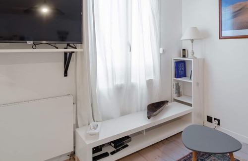 Vanves Apartment | Spacious studio in Vanves near Paris - Welkeys