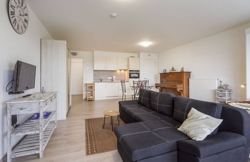 Blankenberge Apartment | Spacious studio with storage room