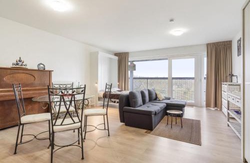 Blankenberge Apartment | Spacious studio with storage room