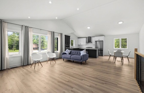 Beckwith Apartment | Spacious Suite close to Ottawa