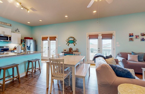 Rockport House | Spacious & sun-filled home with pool, deck, & balcony - near beaches & golf