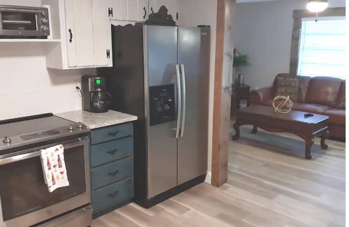 Mount Dora House | Spacious "The Lodge" 3 bed 2 bath w/Pool and plenty of Boat or RV parking!