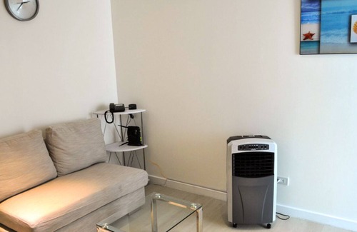 Don Bosco Apartment | Spacious & Tidy 2-BR @ Azure Miami 1102