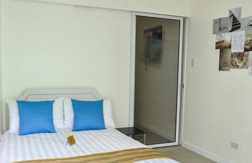 Don Bosco Apartment | Spacious & Tidy 2-BR @ Azure Miami 1102