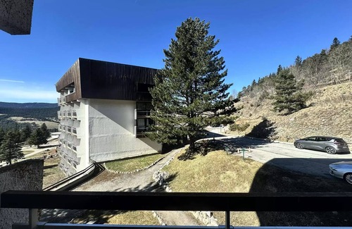 Villard-de-Lans Apartment | Spacious two-room apartment at the foot of the slopes