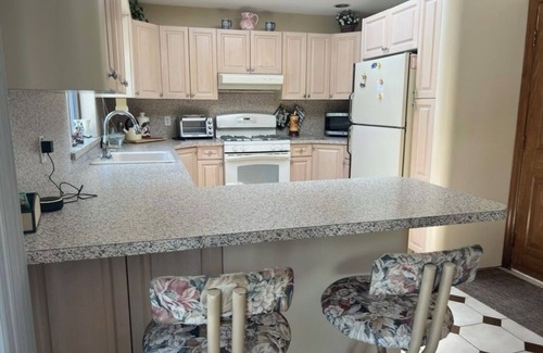 Southold House | Spacious Vacation 4BR Home Near Southold Beach, Greenport, and Top Wineries