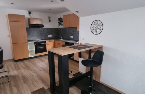 Niederthai Apartment | Spacious vacation apartment with unobstructed views of the Ötztal mountains