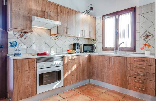Corralejo Villa | Spacious Villa "Don Rodrigo" with Wi-Fi, Garden, Terrace & Pool