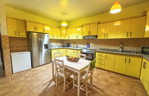 Las Terrenas Villa | Spacious Villa in Las Terrenas Pool Near Beach Housekeeping