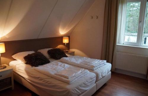 Bosgebied Hoenderloo House | Spacious Villa in Hoenderloo
