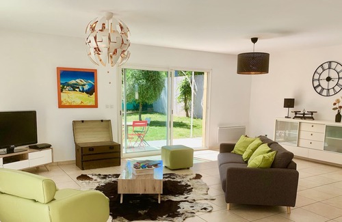 Croix-d'Argent House | Spacious villa with garden in Montpellier!