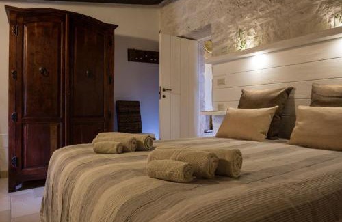 Alberobello Villa | Spacious villa with pool in Bari 100 m² - Lush garden