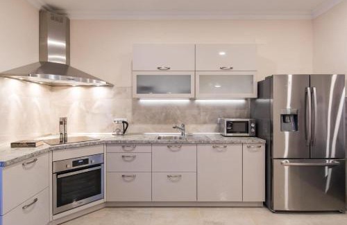 Babin Kuk Villa | Spacious Villa with Private Pool in Dubrovnik