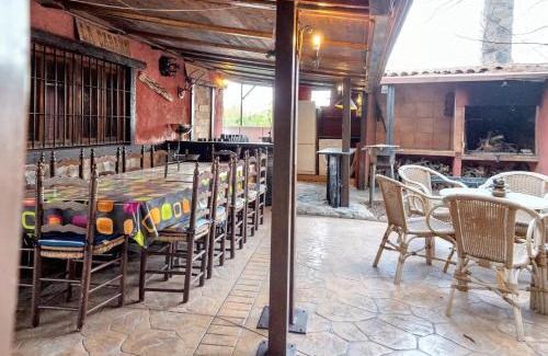 Algaida Villa | Spacious Villa with Private Pool in Archena
