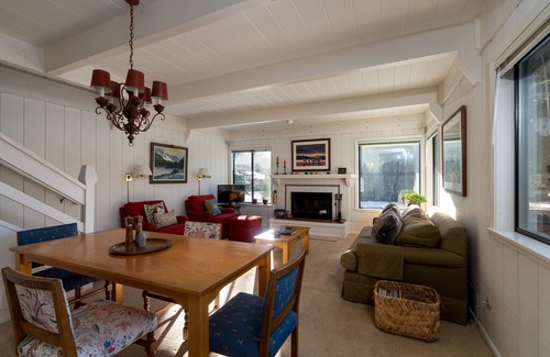 Elkhorn Condo | Spacious Villager Condo, Quick Access & Great View