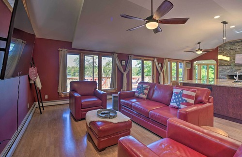 Wells House | Spacious Wells Oasis w/ Decks on Little Lake!