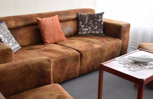 Bad Rodach Apartment | Spaciously furnished holiday apartment (48sqm) with balcony / terrace