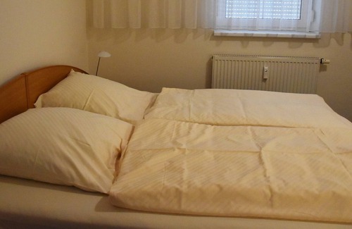 Bad Rodach Apartment | Spaciously furnished holiday apartment (48sqm) with balcony / terrace