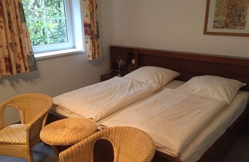 Bad Rodach Apartment | Spaciously furnished holiday apartment (56sqm) with balcony