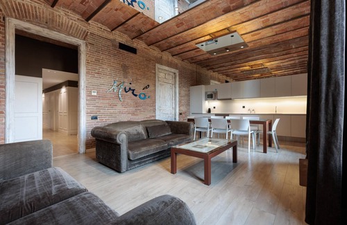 Eixample Apartment | Spaciousness and luxury in the center
