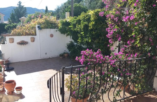 Alcalali Villa | Spanish villa in stunning location - Jalon Valley
