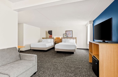 Lexington Hotel | Spark by Hilton Lexington