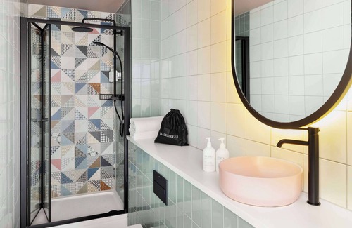 Havering Hotel | Spark by Hilton London Romford