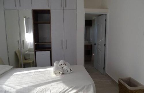 Los Melones Apartment | Spazioso Attico a 300m dal Mare