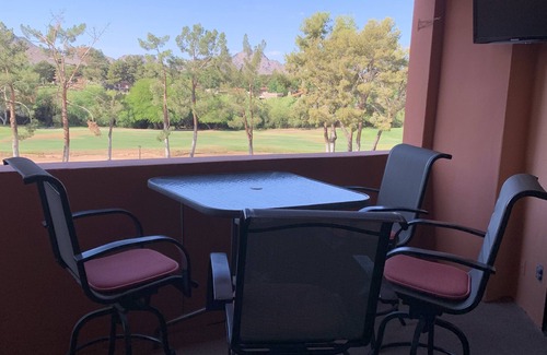 Paradise Valley Village Condo | Special Dec 1, 2025-Dec 31, 2025 4th Floor, Pool 5,Golf Course & Mountain View’s