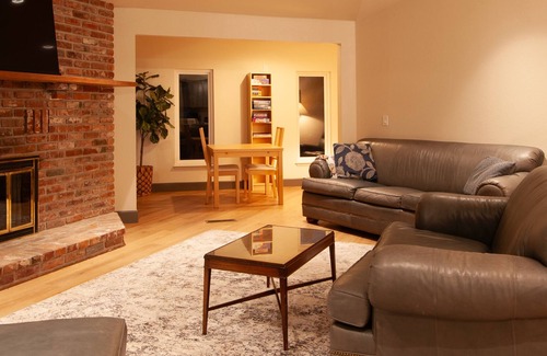 Reno/Tahoe Airport House | *Special ~ Reno Family Friendly~Events/Lake Tahoe
