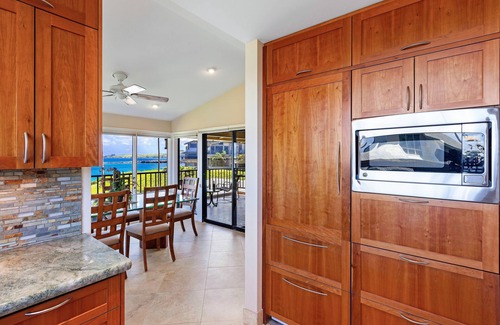 Napili Villa | SPECIAL SAVINGS> 9/29- 10/6 ~ Must See OCEAN FRONT Bay Villa 25B-2