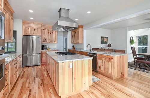 Soldotna House | Spectacular Home on the Kenai River