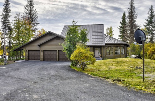 Soldotna House | Spectacular Home on the Kenai River